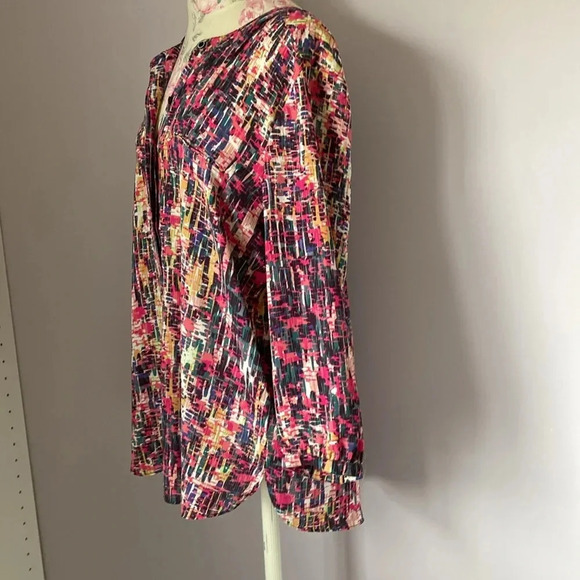 NYDJ printed blouse size large - Picture 5 of 10